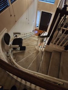 The Pilot Navigator E604 Curved Stairlift